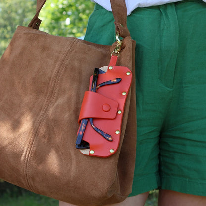 Attachable Glasses Holder